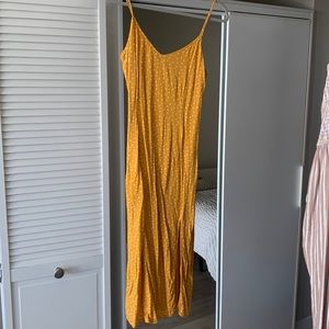 Abercrombie and Finch yellow polka dot midi dress